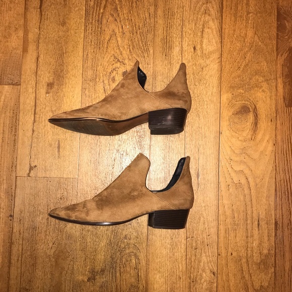 ZARA cut out ankle booties - Picture 5 of 5